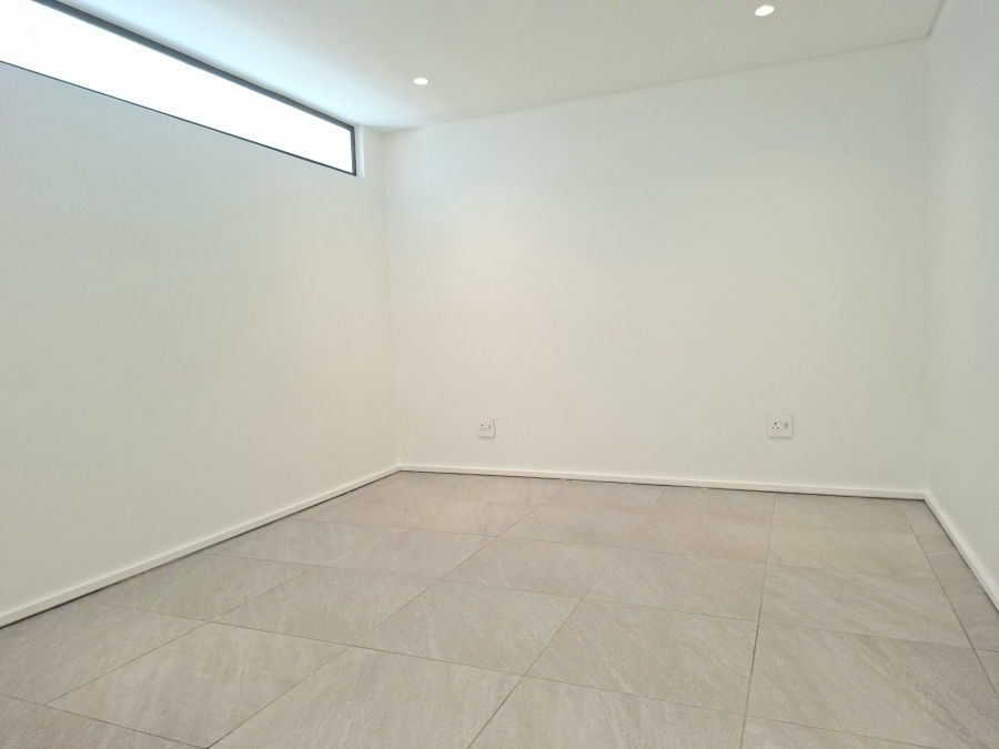 1 Bedroom Property for Sale in Woodstock Western Cape